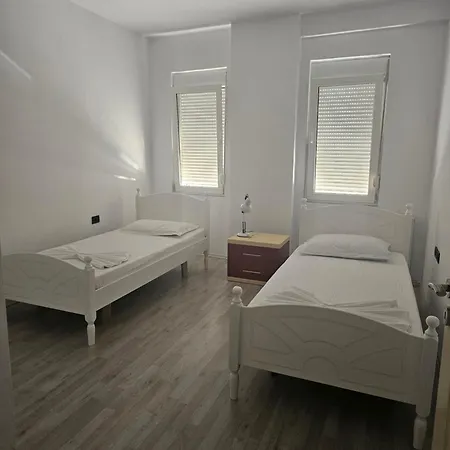 Leka Apartment Pogradec