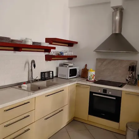 Leka Apartment Pogradec